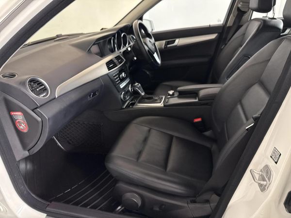 2013-Mercedes-Benz-C-Class-C-200-BE-Estate-Classic-Auto image:8