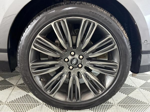 2019-Land-Rover-Range-Rover-Velar-20-D-HSE-D240 image:5