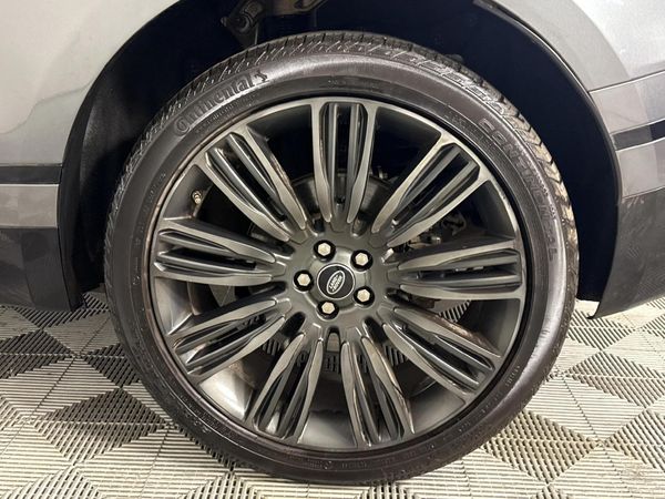 2019-Land-Rover-Range-Rover-Velar-20-D-HSE-D240 image:6