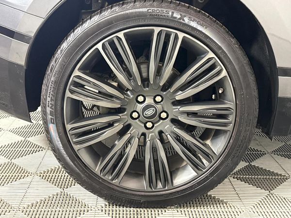2019-Land-Rover-Range-Rover-Velar-20-D-HSE-D240 image:7