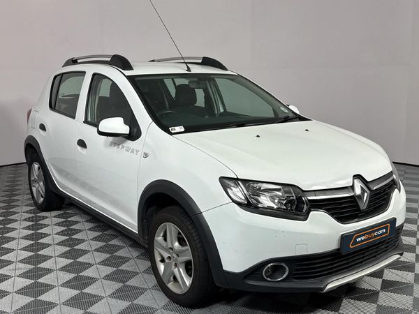 2015-Renault-Sandero-900T-Stepway image:16