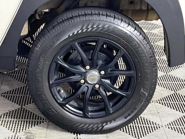 2021-Mahindra-KUV-100-12-K2-NXT image:6