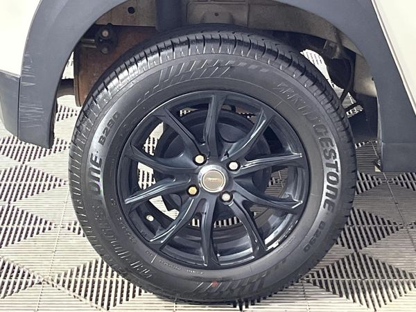 2021-Mahindra-KUV-100-12-K2-NXT image:7