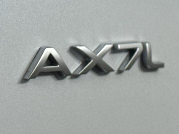 2024-Mahindra-XUV-3XO-12T-AX7L image:11