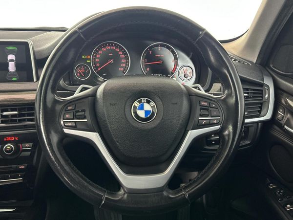 2014-BMW-X5-xDrive30d-Auto image:12