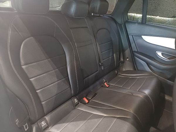 2015-Mercedes-Benz-GLC-300-Exclusive image:13