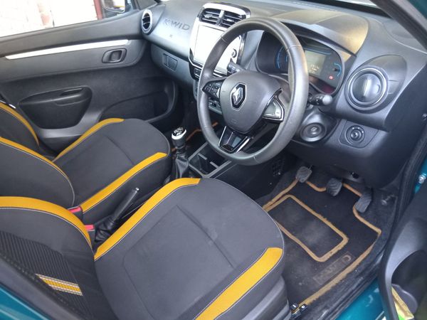 2023-Renault-Kwid-10-Climber-petrol-manual image:10