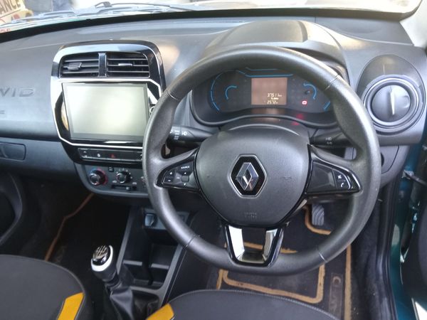 2023-Renault-Kwid-10-Climber-petrol-manual image:11