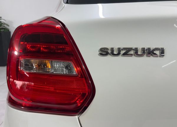 2022-Suzuki-Swift-12-GA image:8