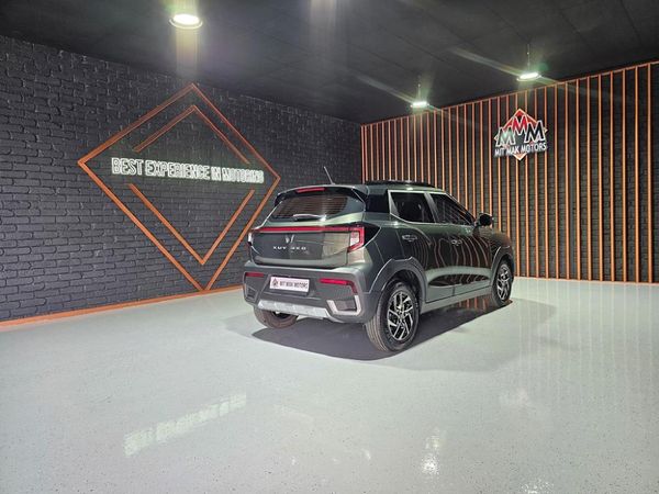 2025-Mahindra-XUV-3XO-12T-AX5-Auto image:26
