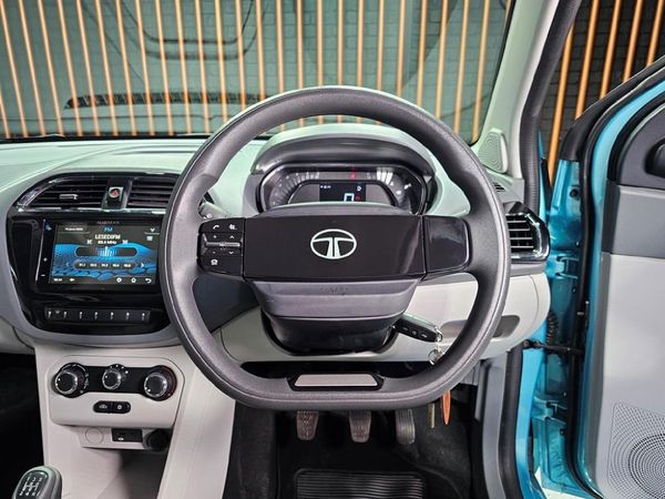2026-TATA-Tiago-12-XT image:9