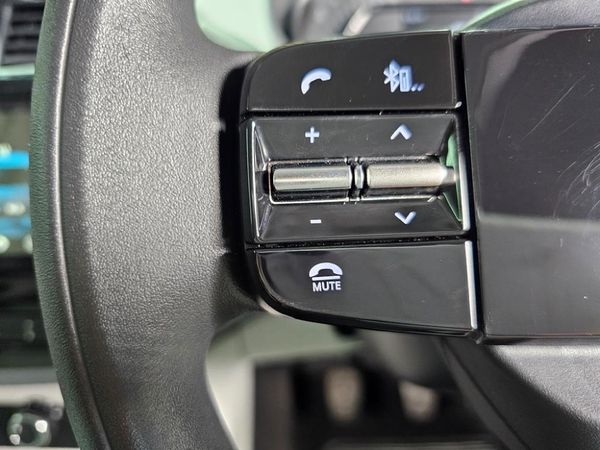 2026-TATA-Tiago-12-XT image:15