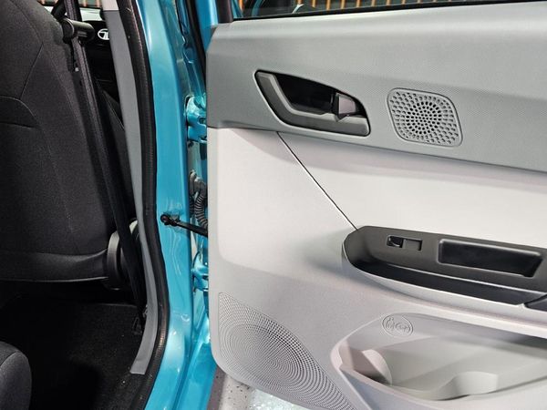 2026-TATA-Tiago-12-XT image:19