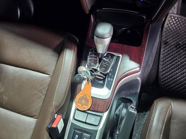 2020-Toyota-Fortuner-28-GD-6-4x4-Auto image:14