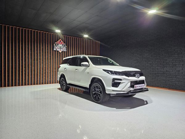 2020-Toyota-Fortuner-28-GD-6-4x4-Auto image:2