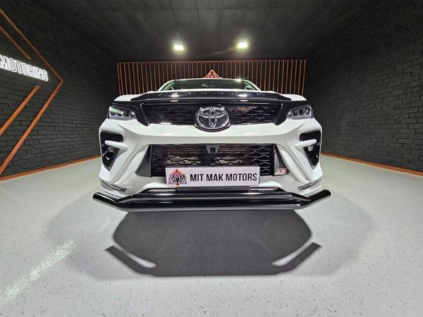 2020-Toyota-Fortuner-28-GD-6-4x4-Auto image:4