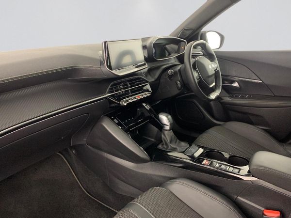 2024-Peugeot-2008-GT-12T-Auto image:14