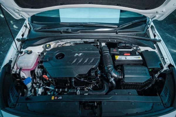 2025-Hyundai-i30-N-20-TGDi-DCT image:7