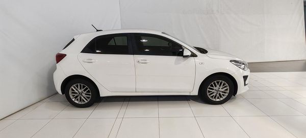 2021-Kia-Rio-12-LS-5-dr image:1