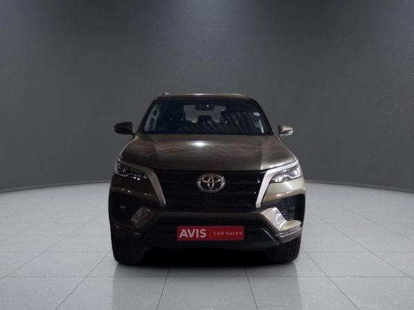 2021-Toyota-Fortuner-24-GD-6-4x4-Auto image:1