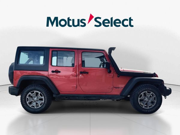 2015-Jeep-Wrangler-Unlimited-Rubicon-36-V6-Auto image:7