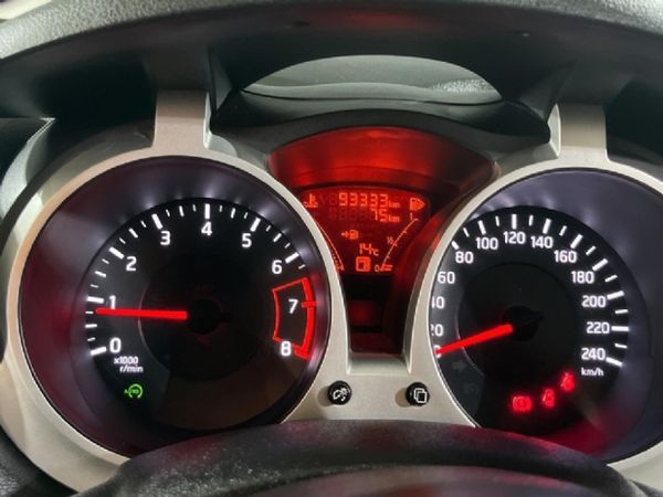 2015-Nissan-Juke-16-Acenta image:17