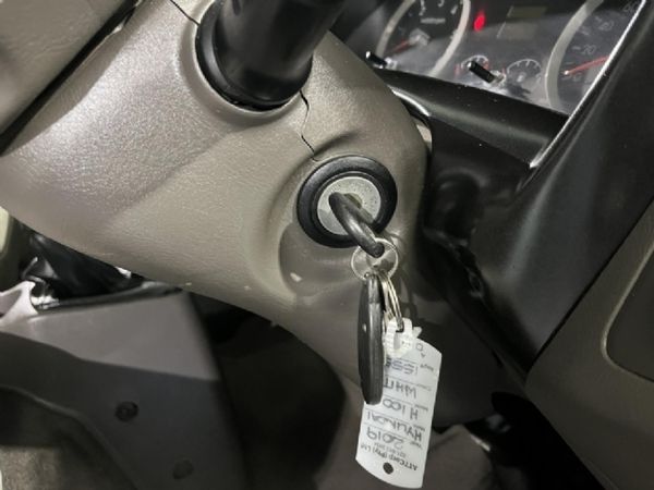 2019-Hyundai-H100-Bakkie-26D-Dropside image:14