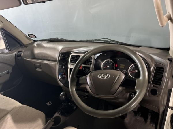 2019-Hyundai-H100-Bakkie-26D-Dropside image:15