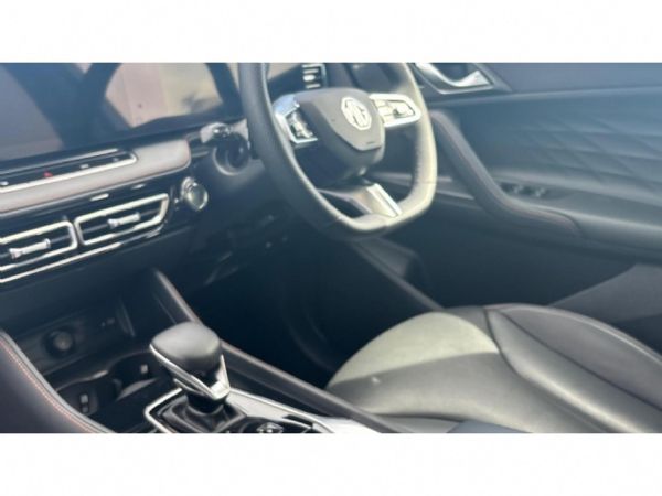 2025-MG-HS-20T-Lux-Auto image:12
