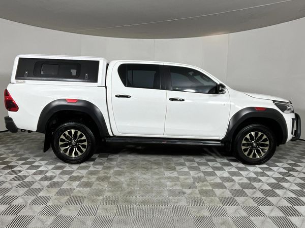 2024-Toyota-Hilux-28GD-6-GR-Sport-Double-Cab-4x4 image:17