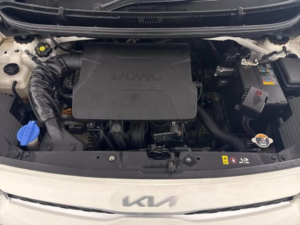 2022-Kia-Picanto-10-Street image:13