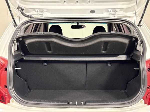 2022-Kia-Picanto-10-Street image:14
