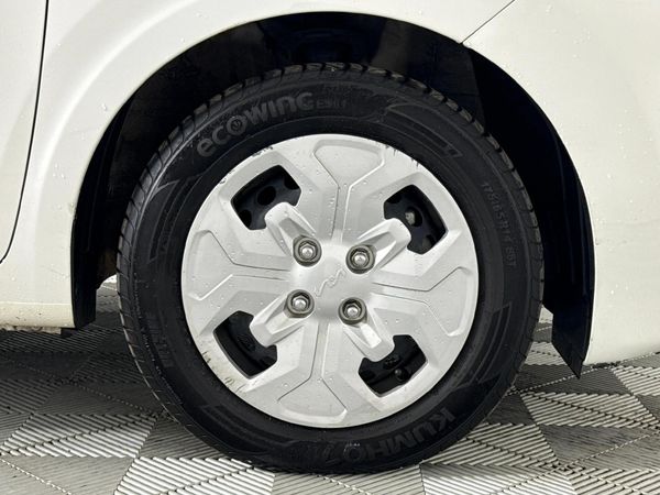 2022-Kia-Picanto-10-Street image:4
