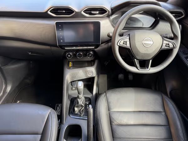 2025-Nissan-Magnite-Kuro-10T-CVT-Auto image:7
