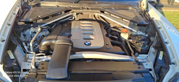 2010-BMW-X5-xDrive30d-M-Sport-Auto image:15