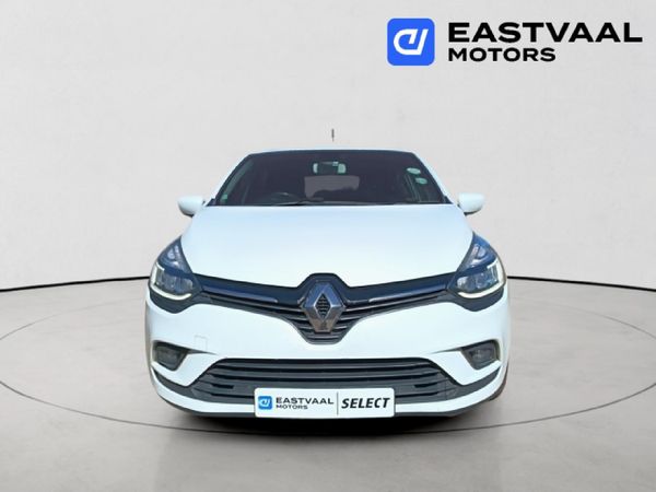 2018-Renault-Clio-IV-900T-Dynamique-5-dr-66kW image:1
