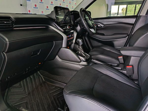 2025-Suzuki-Grand-Vitara-15-GLX-Auto image:8