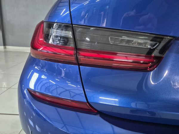 2022-BMW-3-Series-318i-M-Mzansi-Edition-Auto-g20 image:8