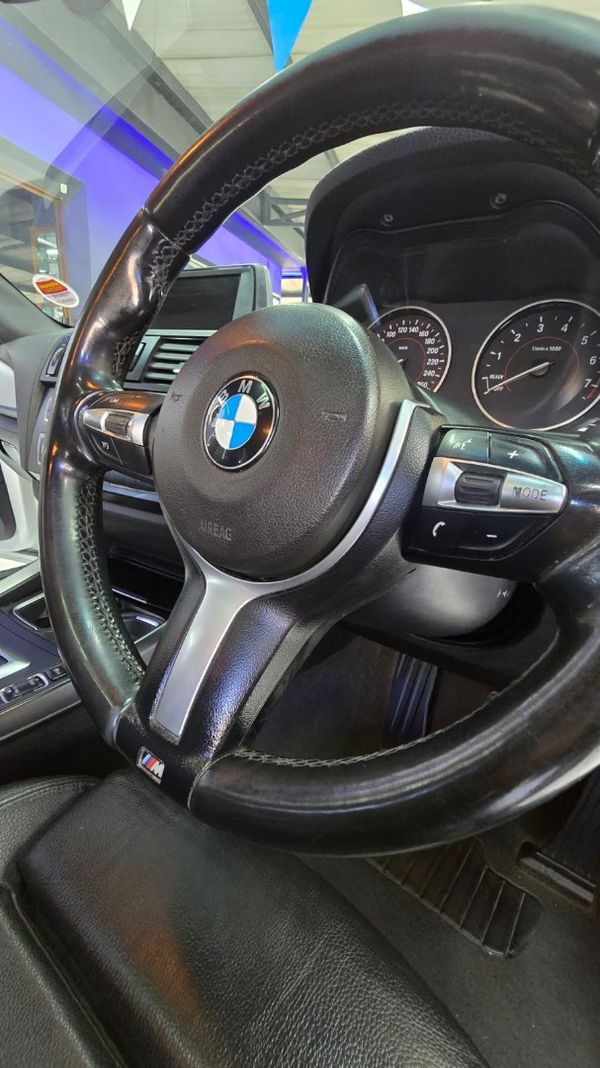 2014-BMW-1-Series-118i-5-dr-Auto image:8