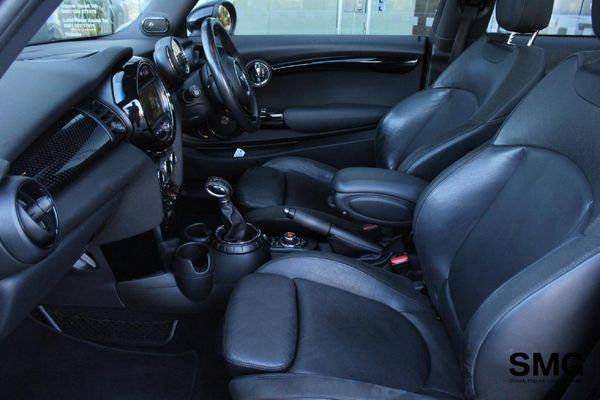 2017-MINI-Hatch-Cooper-S-Auto image:6