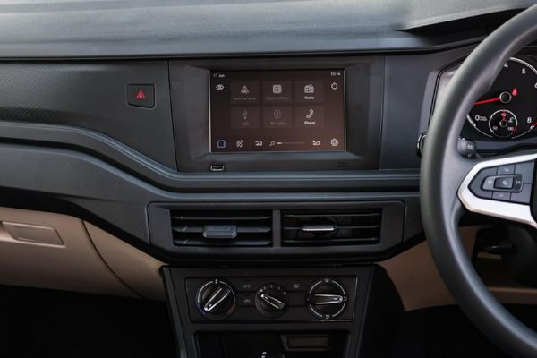 2026-Volkswagen-Polo-16-Classic-Auto image:17