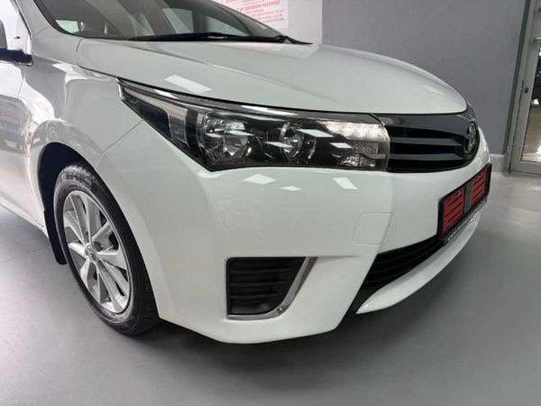 2015-Toyota-Corolla-16-Prestige image:8