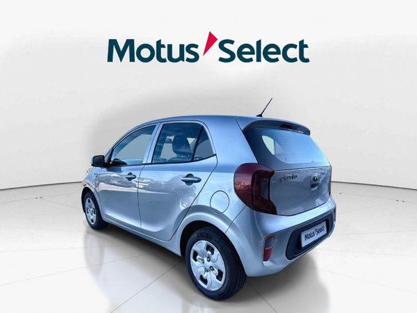 2020-Kia-Picanto-10-Street image:4