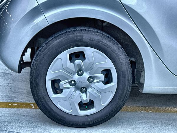2020-Kia-Picanto-10-Street image:8