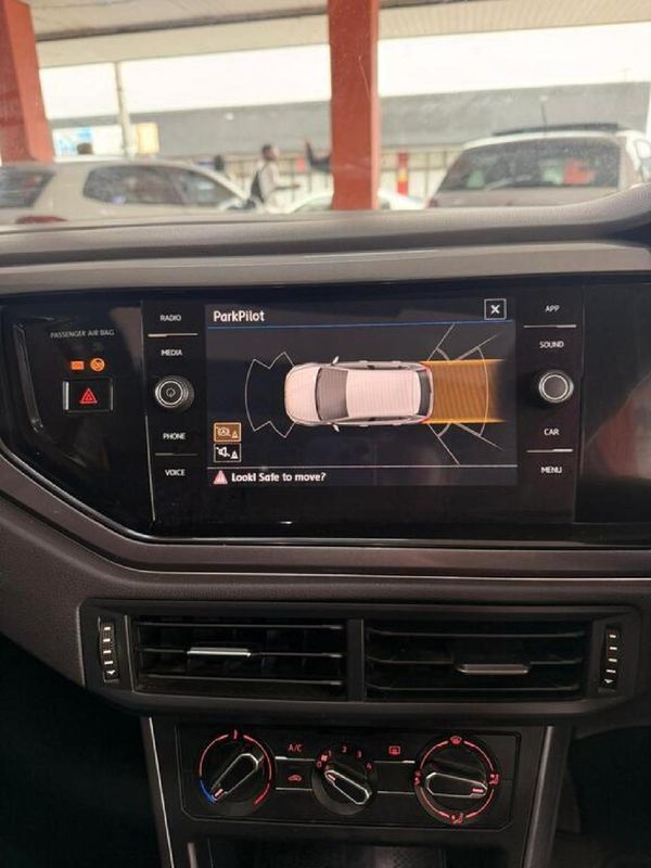 2019-Volkswagen-Polo-10-TSI-Highline-Auto-85kW image:9