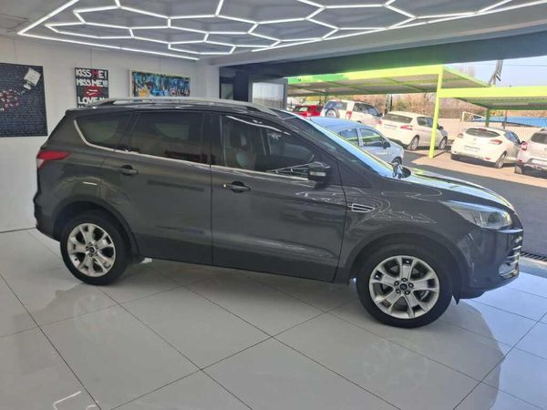 2015-Ford-Kuga-15-EcoBoost-Trend-Auto image:1
