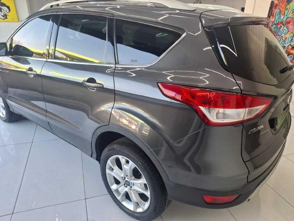 2015-Ford-Kuga-15-EcoBoost-Trend-Auto image:6