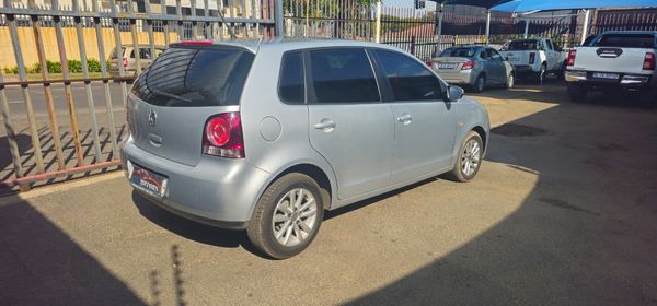 2017-Volkswagen-Polo-Vivo-GP-14-Trendline image:15