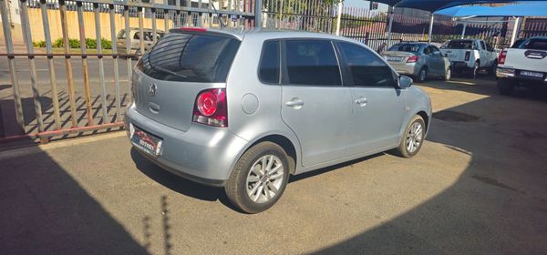2017-Volkswagen-Polo-Vivo-GP-14-Trendline image:7