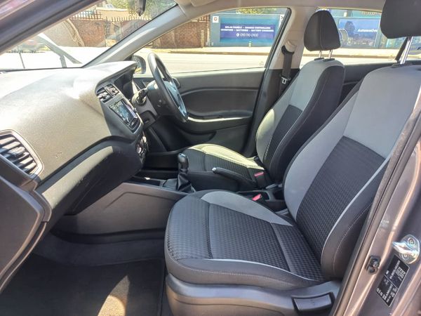2018-Hyundai-i20-12-Motion image:14